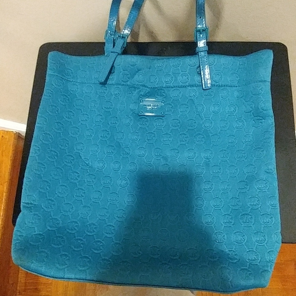 Michael Kor handbag